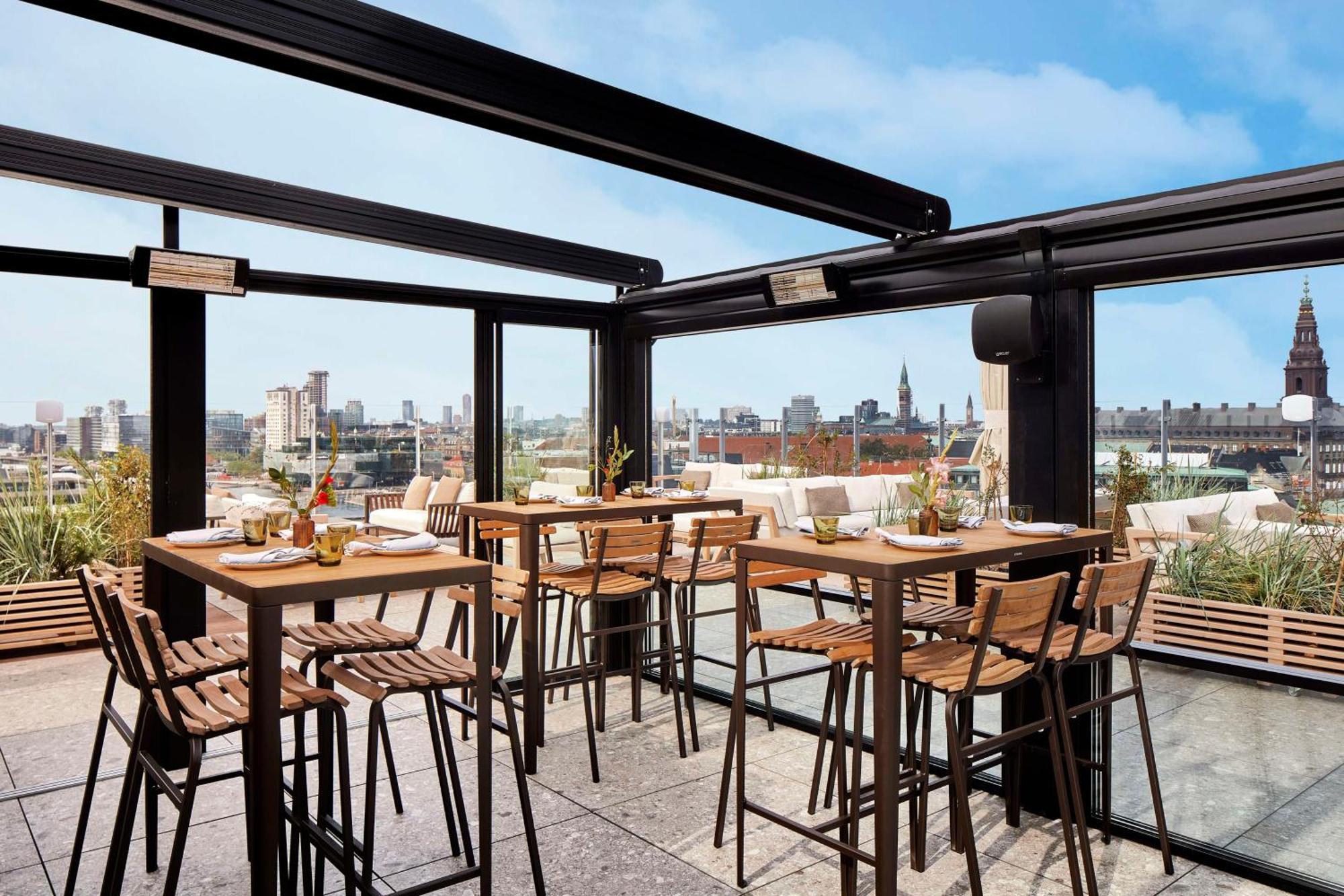 Nh Collection Copenhagen Hotel Ngoại thất bức ảnh The rooftop bar at the Standard East Village